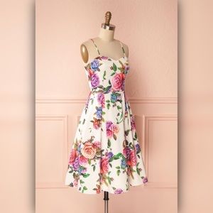 Beautiful Rose Dress 🌹 from 1861